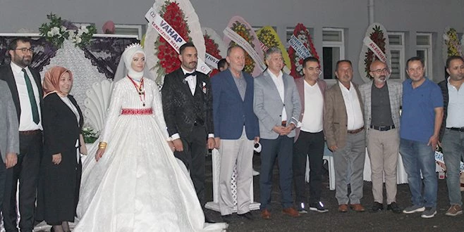 İÇLİ AİLESİ?NİN MUTLU GÜNÜ