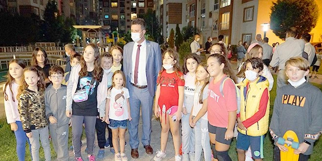 BAŞKAN SARIKURT APARTMAN VE SİTE YÖNETİCİLERİ İLE BULUŞTU
