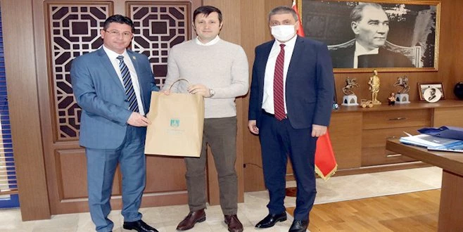 HAK VE ÖZGÜRLÜKLER HAREKETİ?NDEN ÇERKEZKÖY BELEDİYESİNE ZİYARET