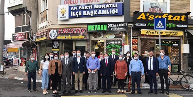 AK PARTİ MURATLI İLÇE TEŞKİLATI YÖNETİMİ TANITILDI