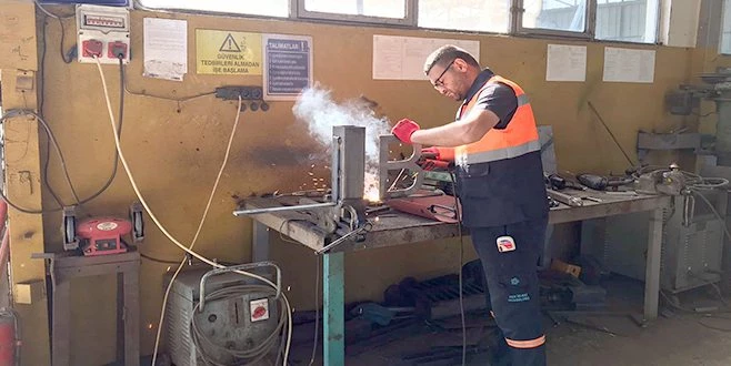 ATÖLYELER ARALIKSIZ ÇALIŞIYOR