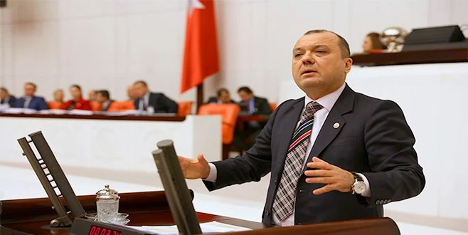 TARIM BAKANLIĞI DA VETERİNER HEKİM SAYISINI ARTTIRSIN