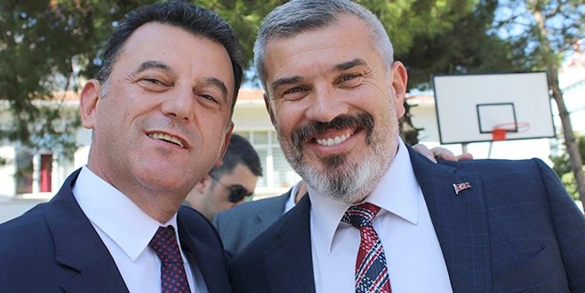 AKRABAMISINIZ DİYE SORUYORLAR...