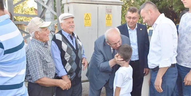 KÜÇÜKLERİN GÖZLERİNDEN...