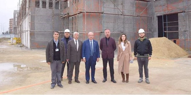 SEBZE VE MEYVE HALİ`NDE İNCELEMEDE BULUNDU