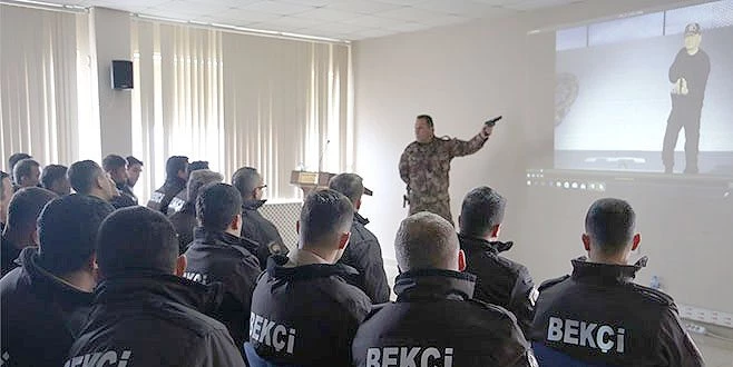ÇARŞI VE MAHALLE BEKÇİLERİ GÖREVE BAŞLADI