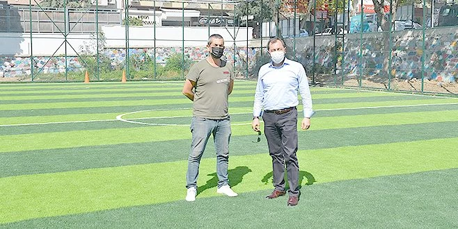 BAŞKAN CÜNEYT YÜKSEL HALI SAHA TESİSLERİNDE İNCELEME YAPTI