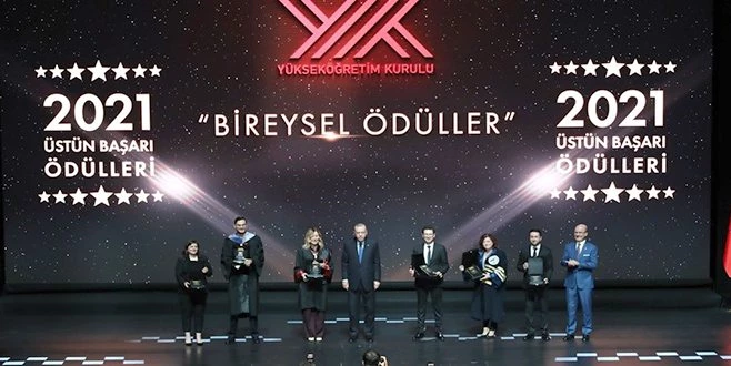 CUMHURBAŞKANI ERDOĞAN`DAN TRAKYA ÜNİVERSİTESİ`NE ÖDÜL