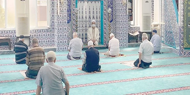 ŞARKÖY`DE VEFAT EDEN DİN GÖREVLİLERİ YAD EDİLDİ