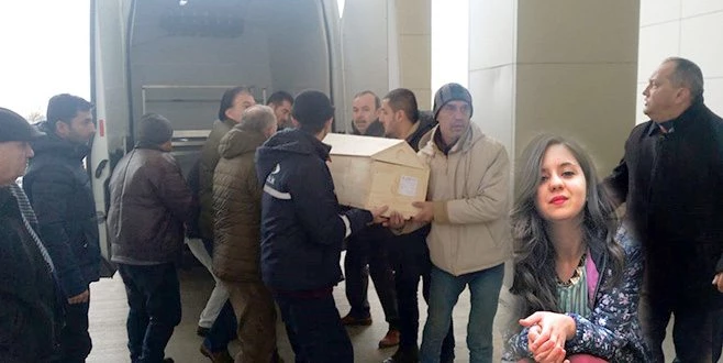 ZEHRA BİLGİ KOÇAR GEÇEN SENE EVLENMİŞTİ