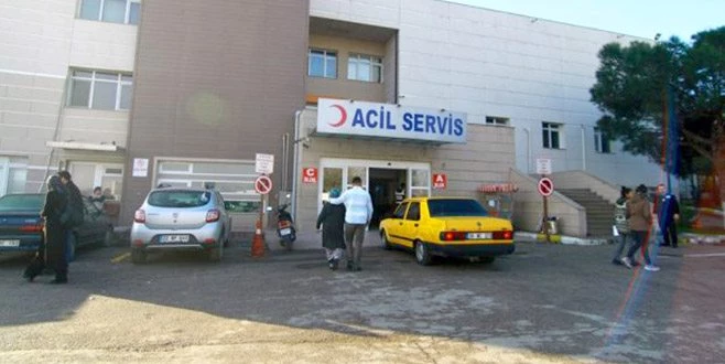 ÖZEL HAREKAT POLİSLERİ KAZA YAPTI