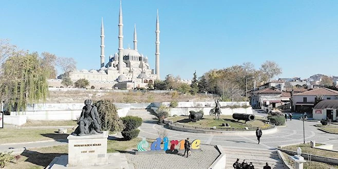 VAKA SAYISI YÜZDE 50 ARTTI, CAMİ ANONSLARI SIKLAŞTIRILDI