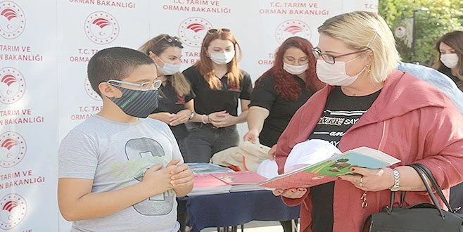 HER YIL 1.7 MİLYAR EKMEK ÇÖP OLUYOR