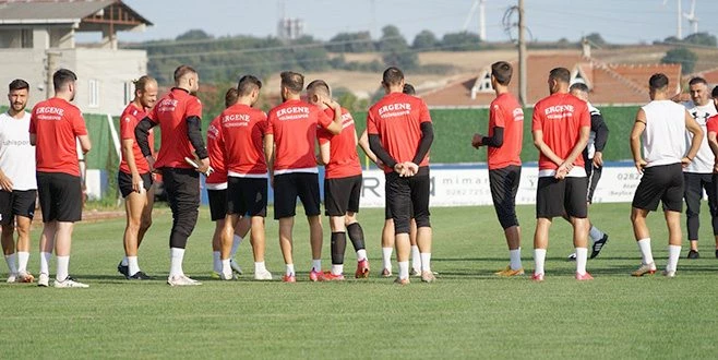 ERGENE VELİMEŞESPOR, SARIYER DEPLASMANINA HAZIRLANIYOR