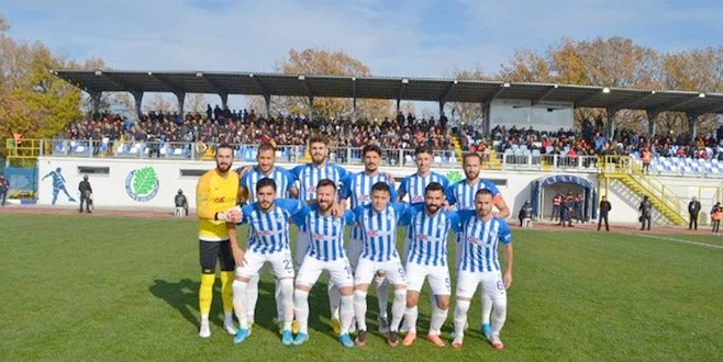 ERGENE VELİMEŞESPOR İLK DEVREYİ 3 PUAN İLE KAPADI