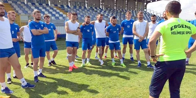 ŞAMPİYON GALİBİYET İLE BAŞLAMAK İSTİYOR