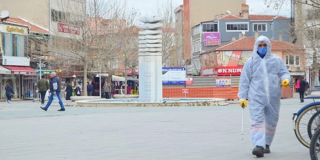 TÜRKİYE EVDE KALDI, HAVA KENDİNE GELDİ