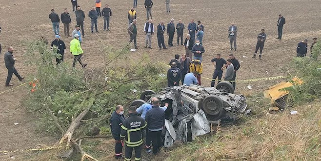 TEKİRDAĞ`DA FECİ KAZA: 3 ÖLÜ