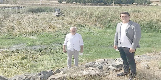 MARMARACIK GÖLETİ TEMİZLENİYOR