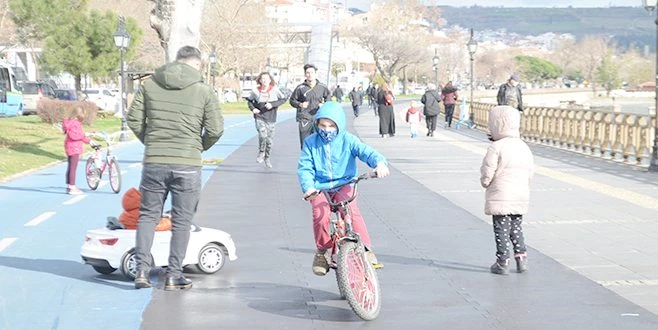 DOĞUDA KAR, BATIDA GÜNEŞ