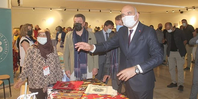 EL EMEĞİ ÜRÜNLER SERGİLENDİ