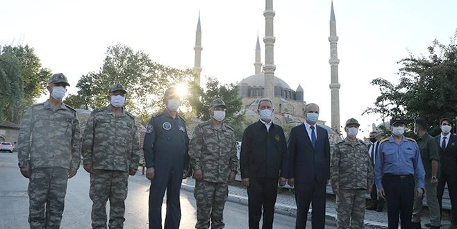  MİLLİ SAVUNMA BAKANI AKAR`DAN `YUNANİSTAN` AÇIKLAMASI