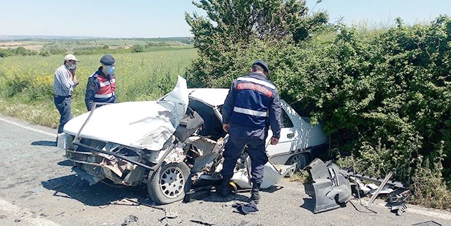 HURDAYA DÖNEN BU ARAÇTAN SAĞ ÇIKTI