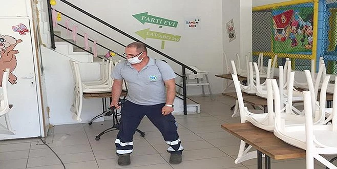 İNTERNET KAFE VE ELEKTRONİK OYUN SALONLARI DEZENFEKTE EDİLDİ