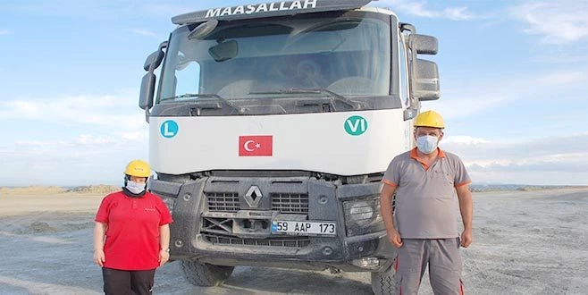 KARI KOCA KAMYON ŞOFÖRÜ