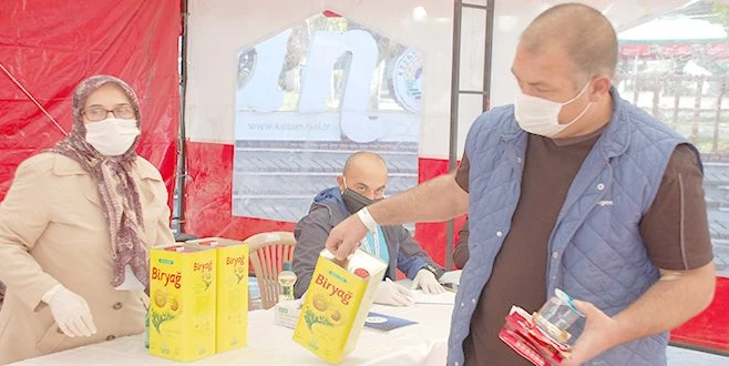 KAN BAĞIŞI YAPANLARA 5 LİTRELİK YAĞ HEDİYESİ VERİLECEK