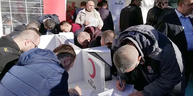 KIZILAY`A TMS İŞÇİLERİNDEN KAN DESTEĞİ 