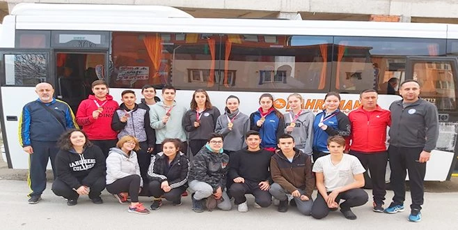 LÜLEBURGAZLI KARATECİLER  ŞAMPİYONADA YARIŞACAK