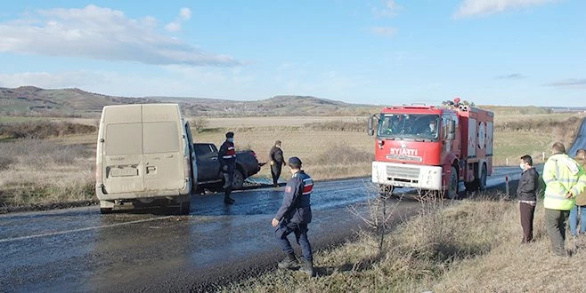 İTFAİYE EKİPLERİNİN YARDIMIYLA KURTULDULAR