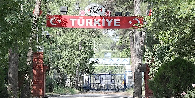 KOMŞU İSTEDİ, PATRONU ?HAYIR? DEDİ