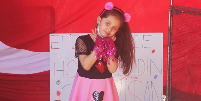 MİNİK ELİZAN ECE, KUMBARASINI BAĞIŞLADI 