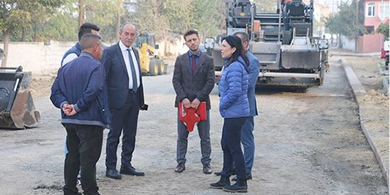 YOL ÇALIŞMALARI DEVAM EDİYOR