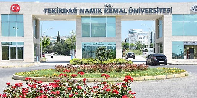 TNKÜ LABORATUVARLARINI VE MERKEZ KÜTÜPHANE KULLANIMINI AÇTI