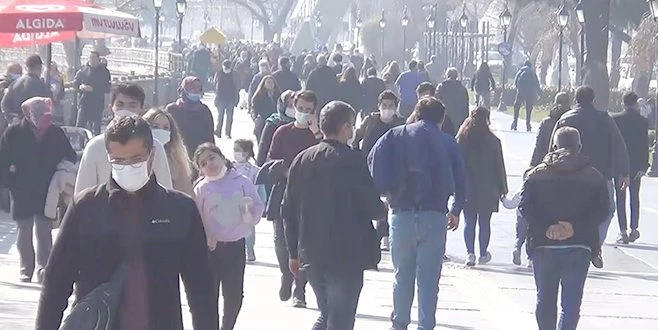 NORMALLEŞME KONUŞULURKEN TEKİRDAĞ`DA ENDİŞE DOLU GÖRÜNTÜLER