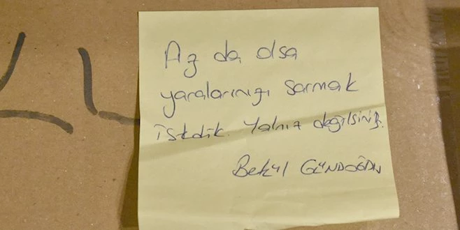 YARDIM KOLİLERİNDE ÇIKAN NOTLAR DUYGULANDIRDI