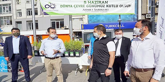 BAŞKAN SARIKURT ÇEVRE GÜNÜ´NDE PEDAL ÇEVİRDİ