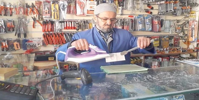 KORONAYA KARŞI PARAYI ÜTÜLEYEN ADAM KONUŞTU