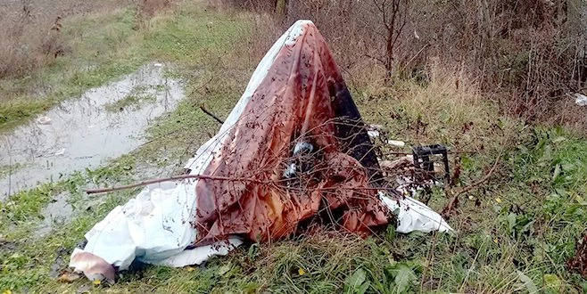 ISRARLA ÇADIRDA KALMAK İSTEDİ, BELEDİYE İKNA ETTİ, ?BENİM EVİM PARİS?TE? DEDİ