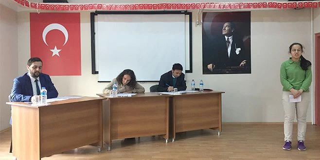 AKİF`İN ANISINA ŞİİR OKUMA YARIŞMASI