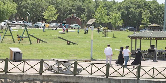 KAPAKLI İLÇESİNDE ATEŞLİ PİKNİK YAPMAK YASAKLANDI