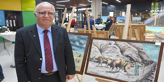 YAKALANDIĞI  HASTALIĞI RESİM TUTKUSU İLE YENDİ