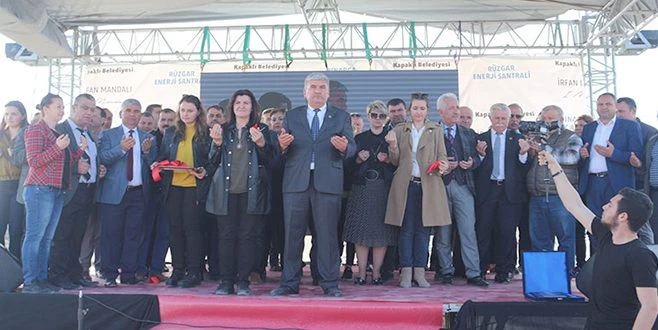  KAPAKLI`DA RÜZGAR SANTRALİ HİZMETE AÇILDI
