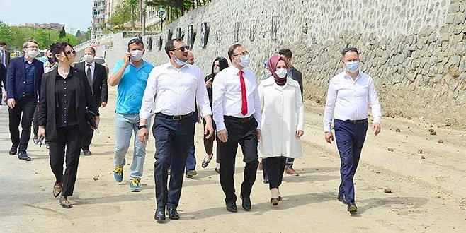 PAŞA SEYİR TERASI HİZMETE GİRMEK İÇİN GÜN SAYIYOR