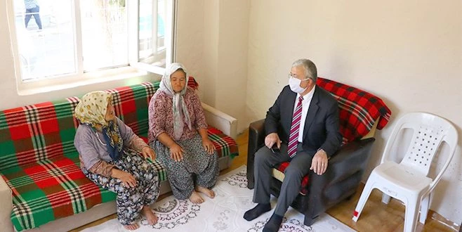 İHTİYAÇ SAHİBİ VATANDAŞIN EVİ BAŞTAN AŞAĞIYA YENİLENDİ