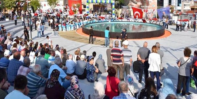 YERALTI OTOPARKI HİZMETE AÇILDI 