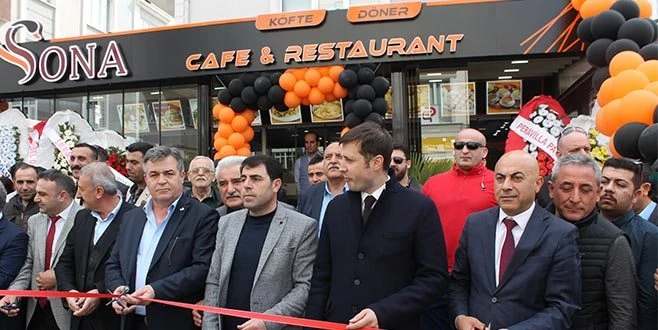 SONA KÖFTE VE DÖNER, `DÜNYA MUTFAĞI` HİZMETE GİRDİ...